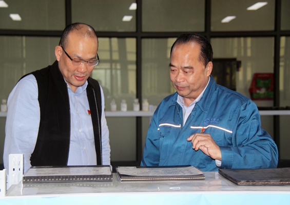 桐鄉(xiāng)市副市長(zhǎng)袁杰一行蒞臨公司調(diào)研指導(dǎo)