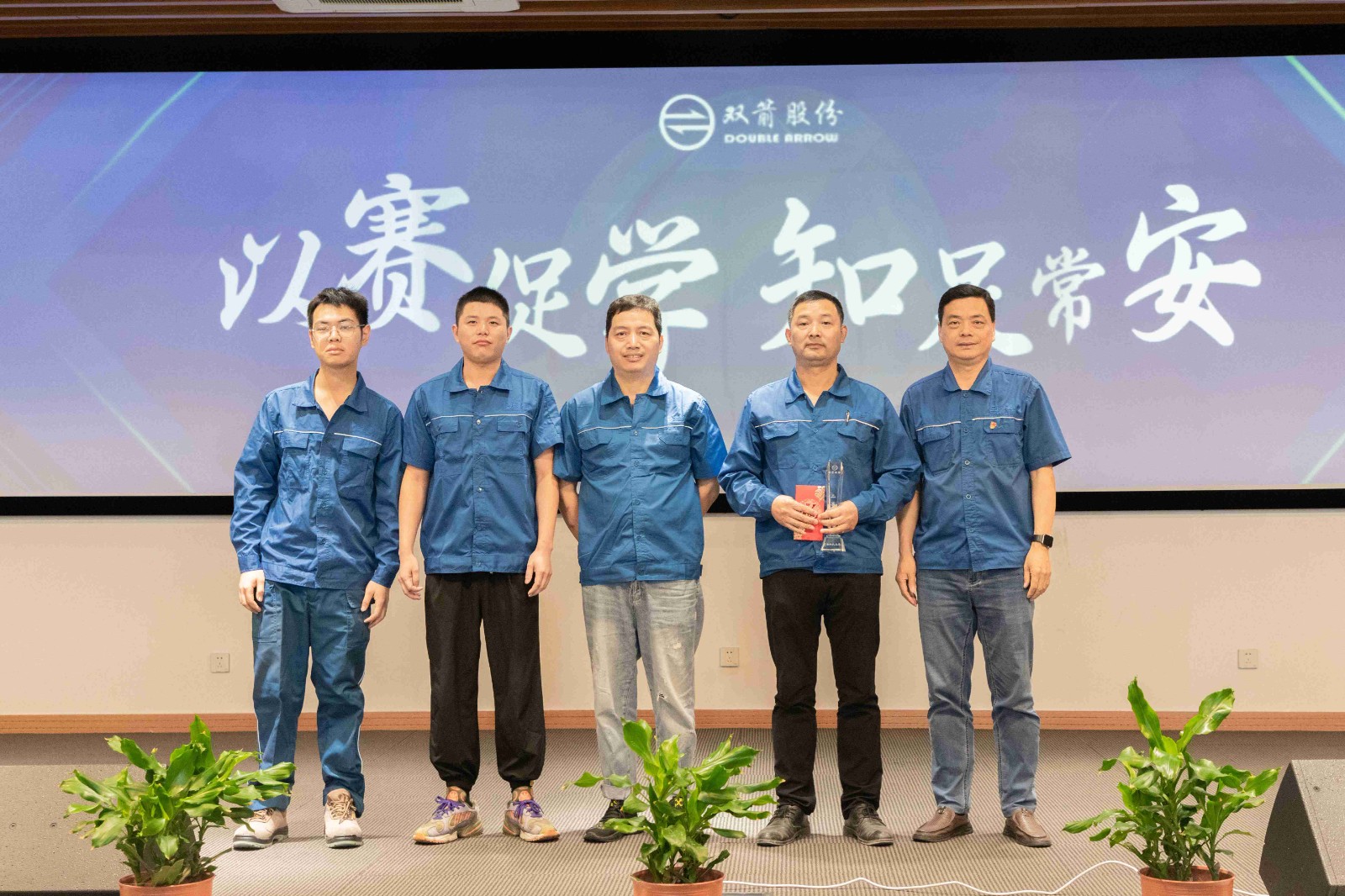 1695872251829463F6B0.jpg 1695872251829463F6B0.jpg